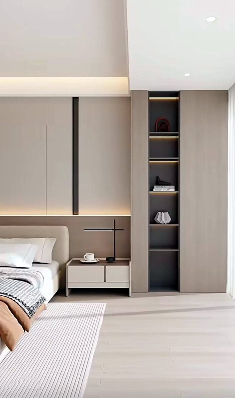 Lit display niche in oak cabinetry – Grand Design International